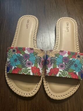 On 34th Multicolor Floral Beaded Slide Sandals - Beige Footbed